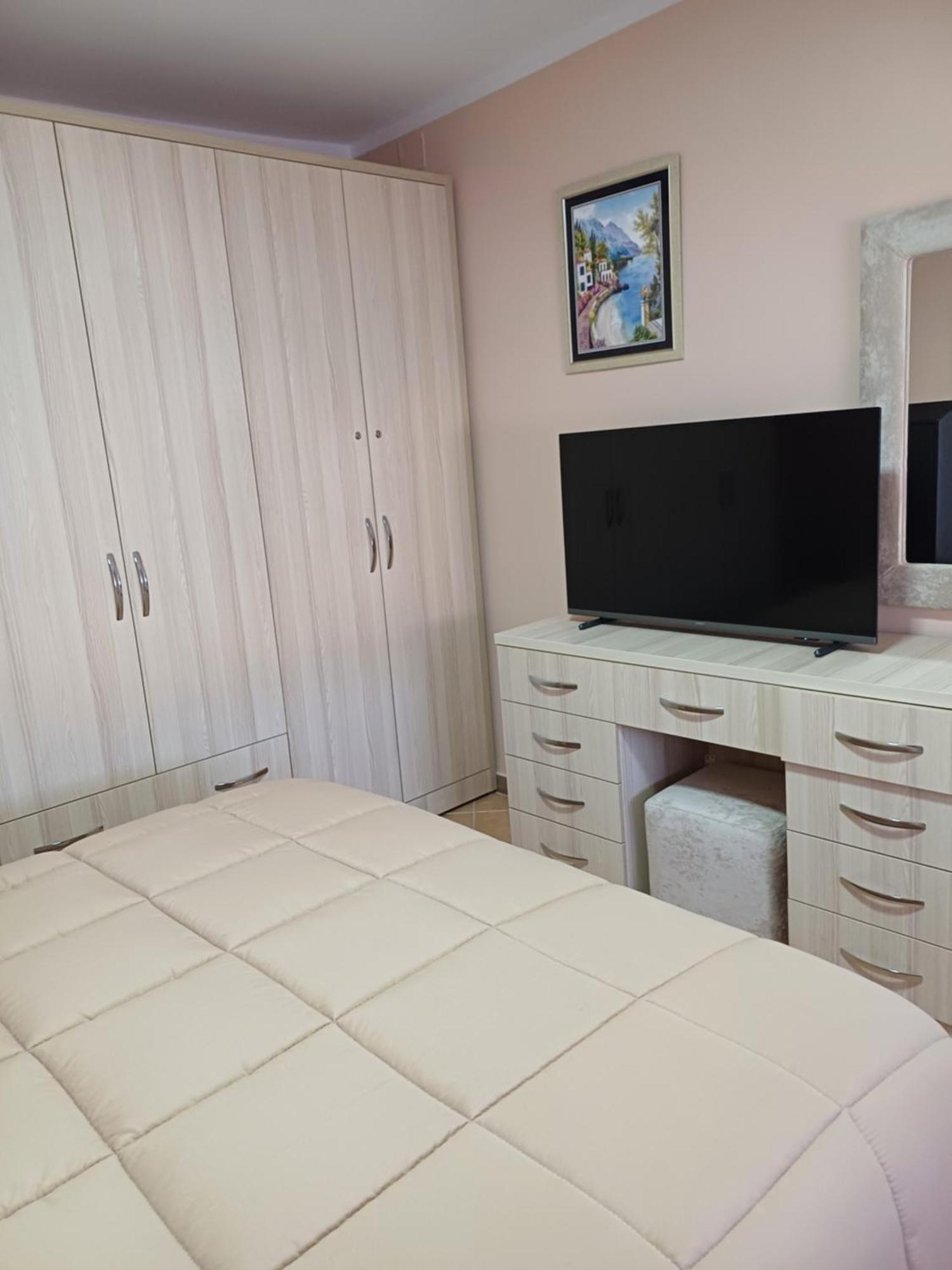 טיראנה Apartamenti Vero מראה חיצוני תמונה